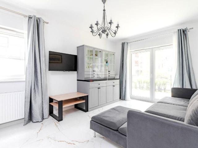 Mieszkanie w apartamentowcu 86 m² przy lesie na wynajem Warszawa