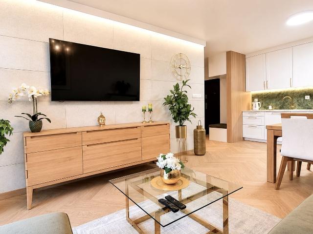 Mieszkanie w apartamentowcu wysoki standard 62,50 m² nad jeziorem na wynajem Poznań, Marcelin