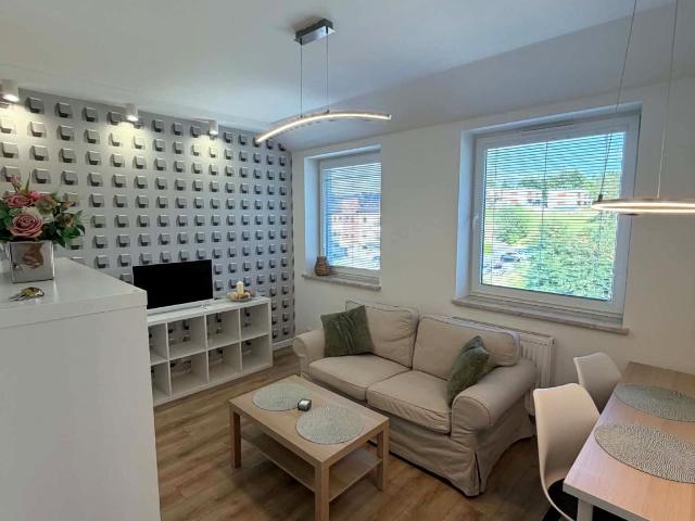 Mieszkanie w bloku mieszkalnym 37 m² w górach na wynajem ul. Brzeźnicka, Bochnia