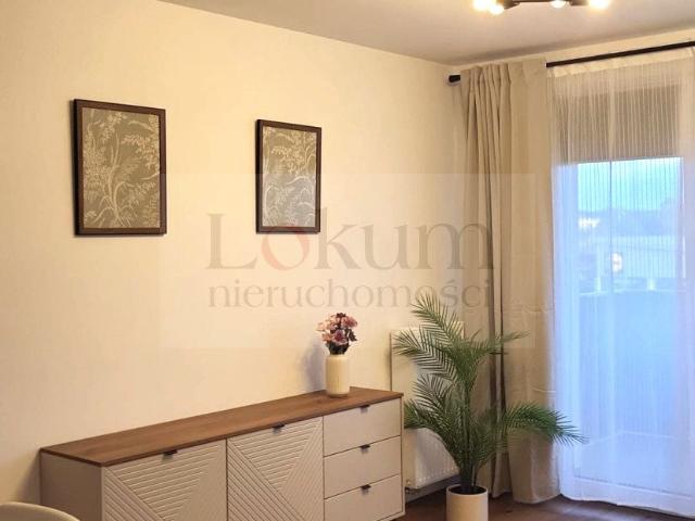 Mieszkanie w bloku mieszkalnym 44 m² przy lesie na wynajem Warszawa, Międzylesie