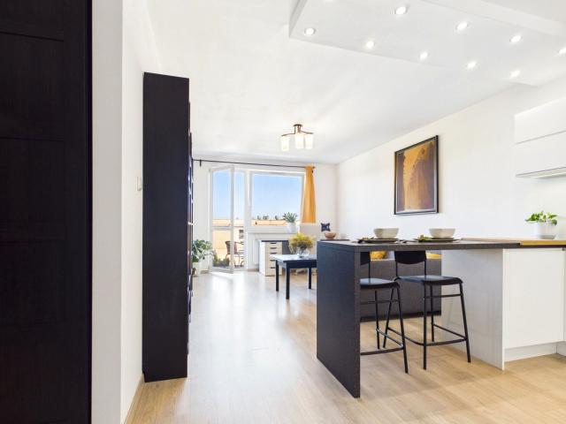 Mieszkanie w bloku mieszkalnym 46 m² przy lesie na wynajem Gdańsk, Piecki Migowo