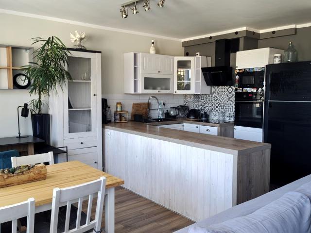 Mieszkanie w bloku mieszkalnym 47,50 m² przy lesie na wynajem Zielona Góra, Jędrzychów