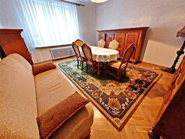 Mieszkanie w bloku mieszkalnym 50 m² przy lesie na wynajem Kielce, Centrum