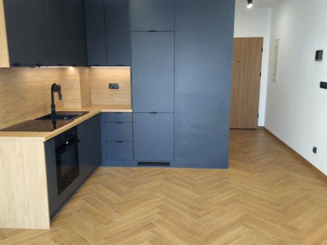 Mieszkanie w bloku mieszkalnym wysoki standard 26 m² na wynajem ul. Weltzla, Żory