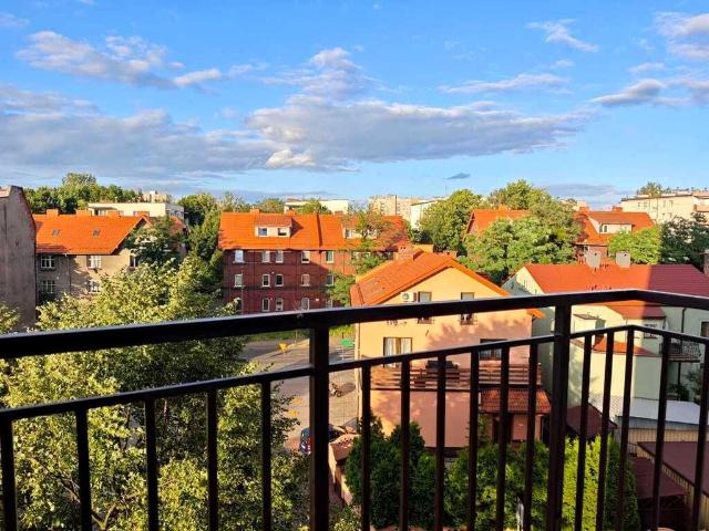 Mieszkanie w bloku mieszkalnym wysoki standard 36,15 m² na wynajem ul. Chałupki, Chorzów, Chorzów II