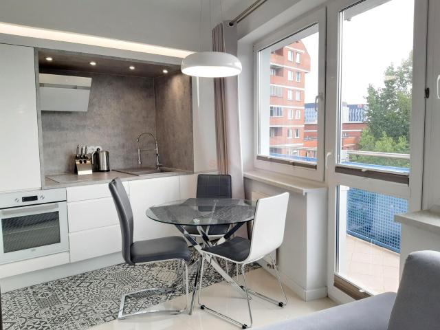 Mieszkanie w bloku mieszkalnym wysoki standard 37 m² na wynajem Wrocław, Szczepin