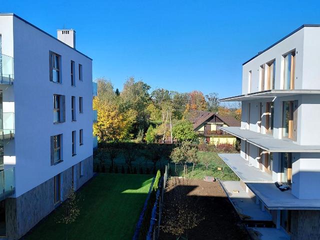 Mieszkanie w bloku mieszkalnym wysoki standard 48 m² w górach na wynajem ul. Młodzieżowa, Dębowiec
