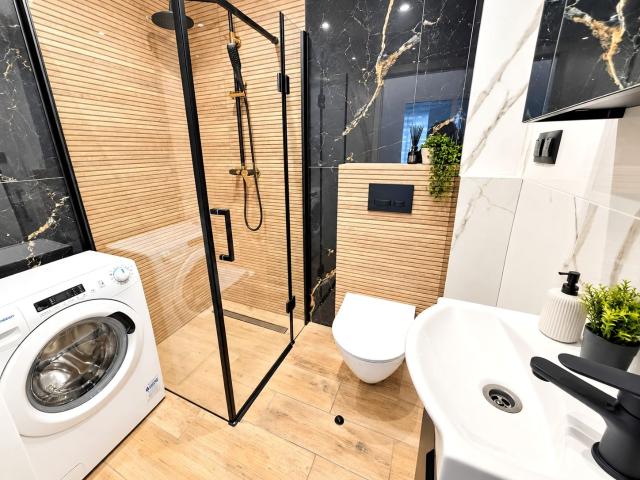 Mieszkanie w bloku mieszkalnym wysoki standard 49 m² na wynajem Katowice