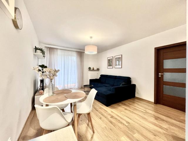 Mieszkanie w bloku mieszkalnym wysoki standard 41 m² na wynajem ul. Tęczowy Las, Bartąg