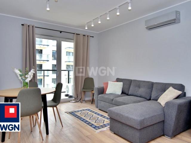 Mieszkanie w bloku mieszkalnym wysoki standard 42,13 m² na wynajem ul. Włościańska, Poznań, Piątkowo
