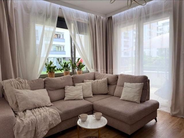 Mieszkanie w bloku mieszkalnym wysoki standard 60 m² na wynajem Warszawa, Gocław