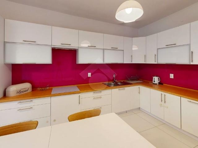 Mieszkanie w bloku mieszkalnym wysoki standard 63 m² nad jeziorem na wynajem Kraków, Stalowe