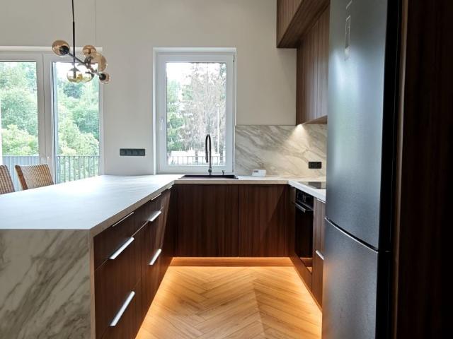 Mieszkanie w domu wielorodzinnym wysoki standard 48 m² przy lesie na wynajem ul. Węgierska, Gorlice