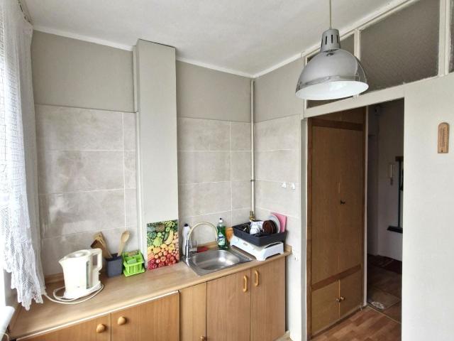 Mieszkanie 25,50 m² z oddzielną kuchnią na wynajem Warszawa, Grochów