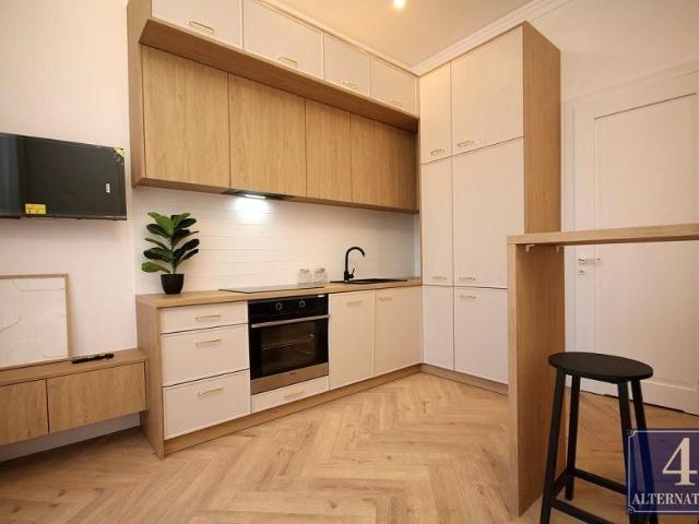 Mieszkanie 28 m² z aneksem kuchennym na wynajem ul. Sowińskiego, Tarnów, Centrum