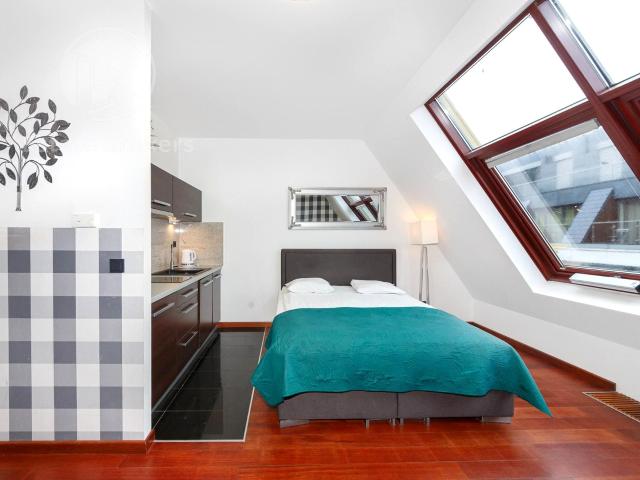 Mieszkanie 34,50 m² z aneksem kuchennym na wynajem ul. Krawiecka, Wrocław