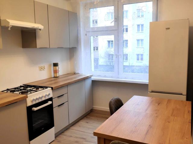 Mieszkanie 34,76 m² z oddzielną kuchnią na wynajem Wrocław, Krzyki