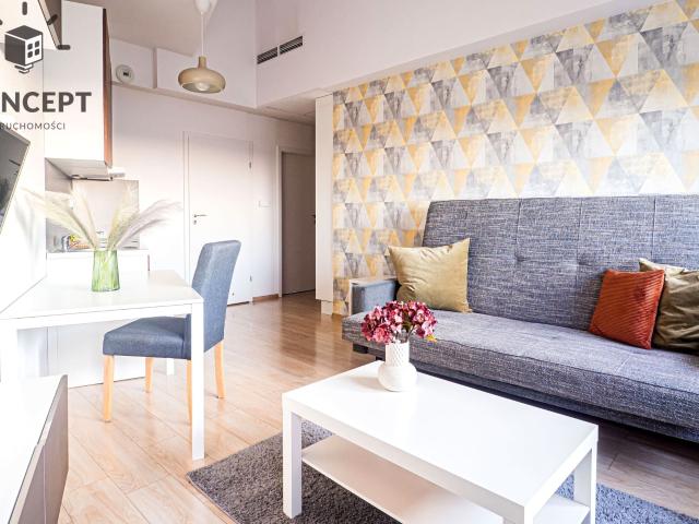Mieszkanie 35 m² z aneksem kuchennym na wynajem Wrocław, Plac Grunwaldzki