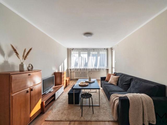 Mieszkanie 36,74 m² z oddzielną kuchnią na wynajem ul. Platanowa, Poznań, Dębiec