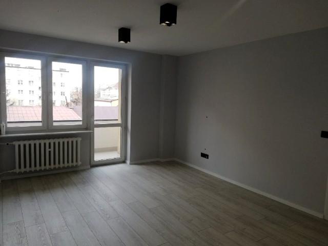 Mieszkanie 37 m² z aneksem kuchennym na wynajem ul. Starowolskiego, Tarnów