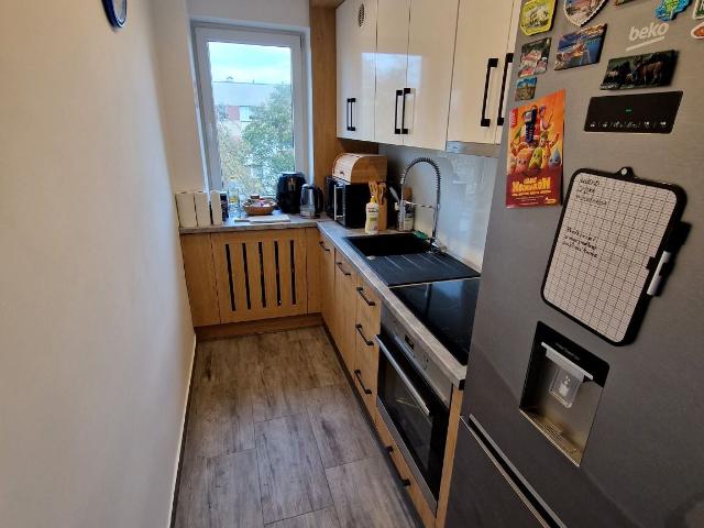Mieszkanie 37 m² z kuchnią z oknem na wynajem ul. Mickiewicza, Rydułtowy