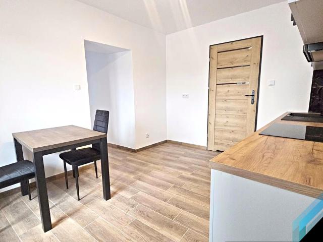 Mieszkanie 37 m² z kuchnią z oknem na wynajem ul. Starowiejska, Jaskrów