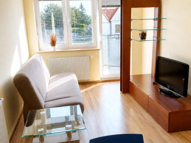 Mieszkanie 37,30 m² z aneksem kuchennym na wynajem ul. Długa, Gdynia, Witomino