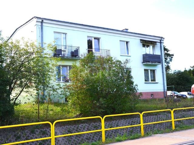 Mieszkanie 37,7 m² z dużym balkonem i działką polecam!