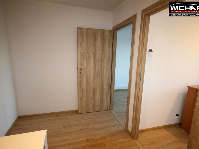 Mieszkanie 38 m² z oddzielną kuchnią na wynajem ul. Wiejska, Siemianowice Śląskie, Przełajka