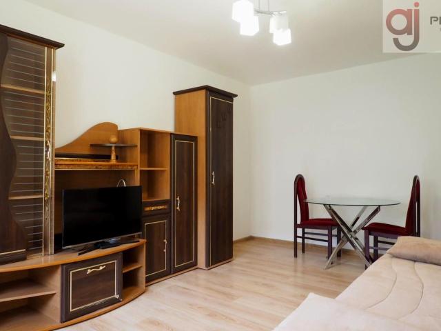 Mieszkanie 38,50 m² z oddzielną kuchnią na wynajem ul. Parzęczewska, Zgierz, Rudunki