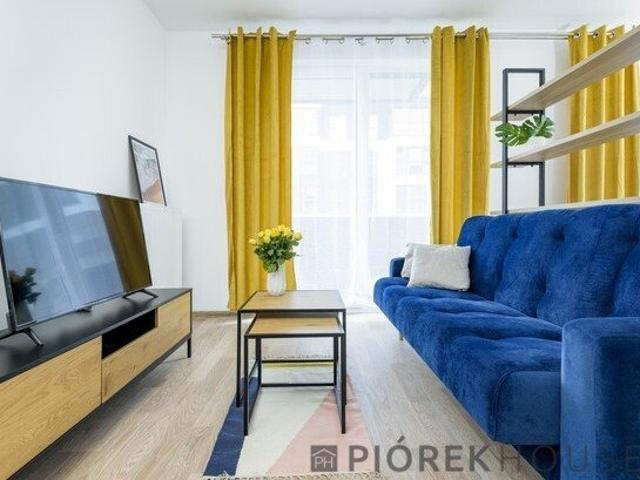 Mieszkanie 30 m² w Warszawie balkon i komórka w cenie