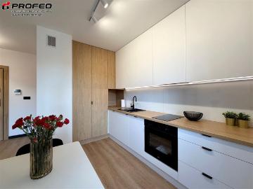 Mieszkanie 30 m² z aneksem kuchennym na wynajem ul. Konwaliowa, Bielsko Biała, Centrum