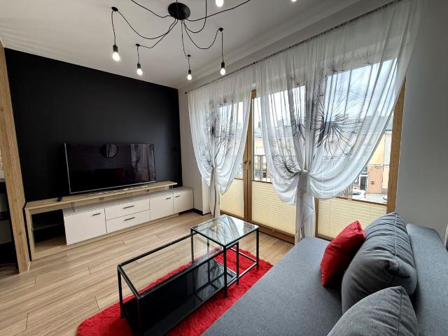Mieszkanie 30 m² z aneksem kuchennym na wynajem ul. Piotrkowska, Kielce, Centrum