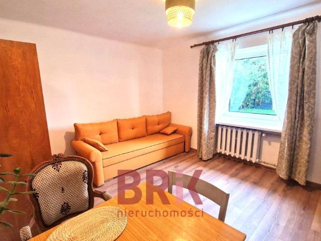 Mieszkanie 30 m² z kuchnią z oknem na wynajem ul. Wspólna, Marki
