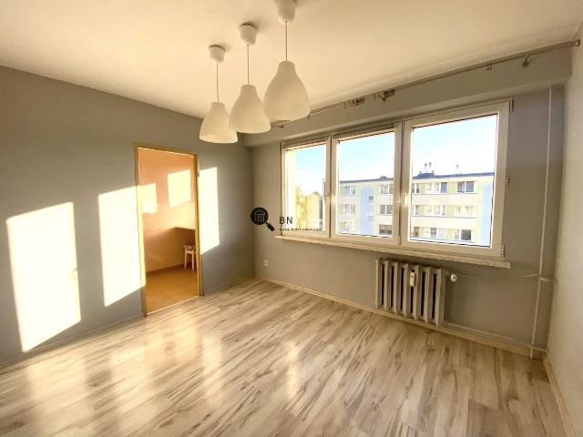Mieszkanie 32,30 m² z kuchnią z oknem na wynajem ul. Wyszyńskiego, Kutno
