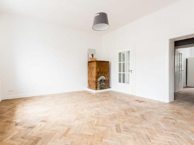 Mieszkanie 3 pokoje centrum kamienica 73 m²
