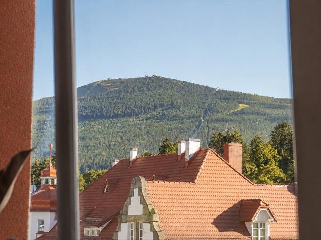 Mieszkanie 45,5 m² w Szklarskiej Porębie widok na Szrenicę