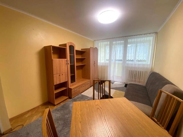 Mieszkanie 46 m² z oddzielną kuchnią na wynajem Oława, Bolesława Chrobrego