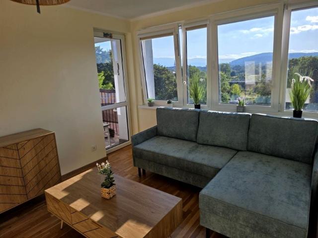 Mieszkanie 47 m², Jelenia Góra