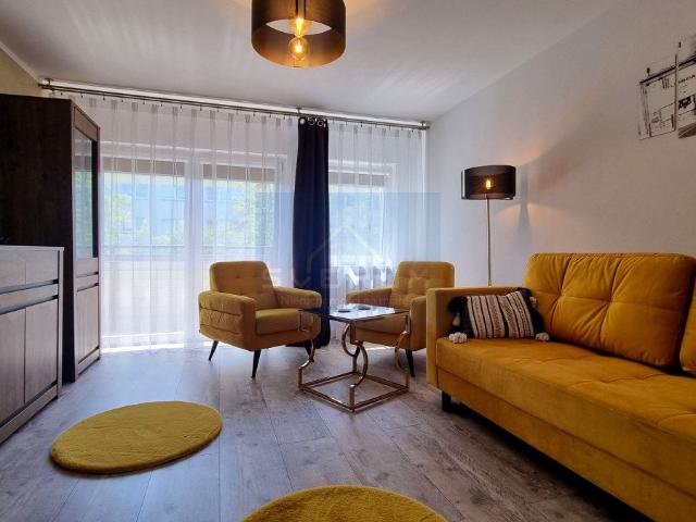Mieszkanie 47 m² z kuchnią z oknem na wynajem Częstochowa, Tysiąclecie
