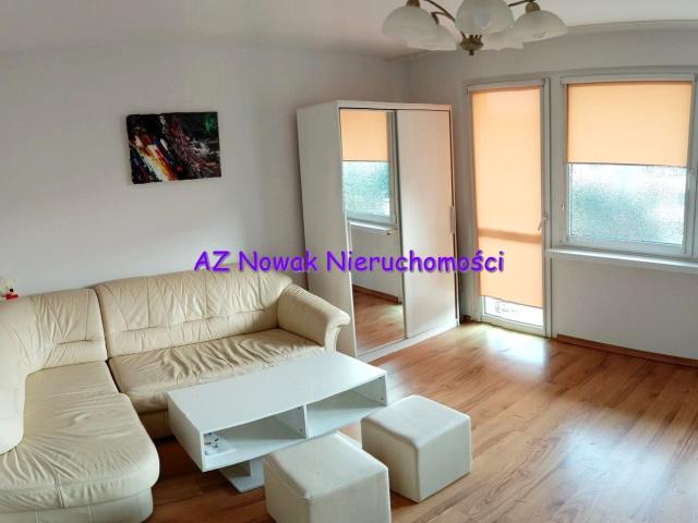 Mieszkanie 47 m² z oddzielną kuchnią na wynajem Świdnica, Młodych