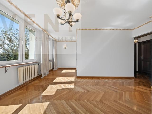 Mieszkanie 47,5 m² w Warszawie blisko centrum z balkonem