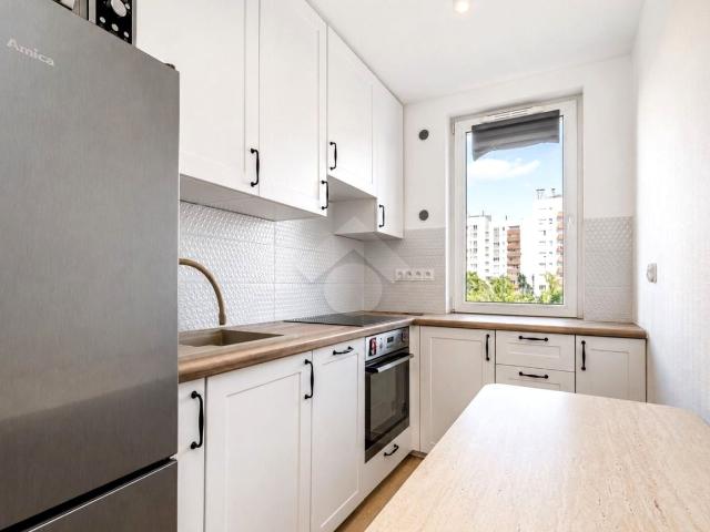 Mieszkanie 47,60 m² z kuchnią z oknem na wynajem Kraków, Kurdwanów