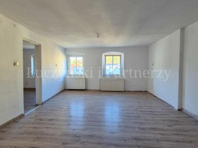 Mieszkanie 47,6 m² w Wleniu centrum, strych, bezczynsz