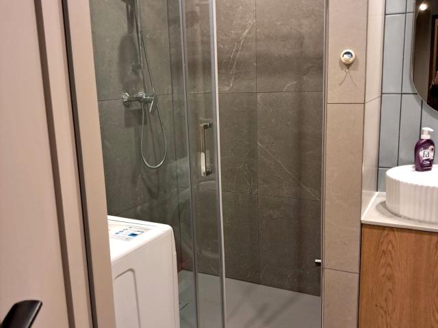 Mieszkanie 48 m² z kuchnią z oknem na wynajem ul. Wyspiańskiego, Kielce, Bocianek