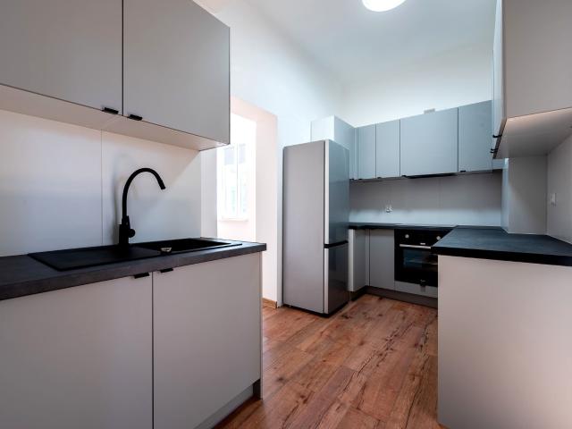 Mieszkanie 48 m² z oddzielną kuchnią na wynajem ul. Nepomucena, Przemyśl