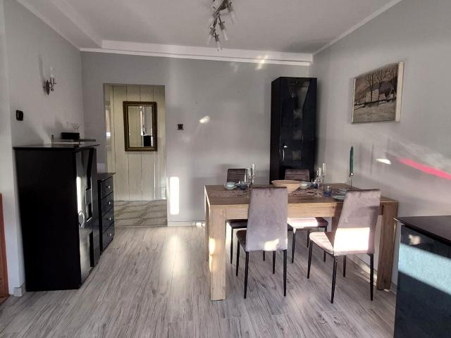 Mieszkanie 48 m² z oddzielną kuchnią na wynajem Katowice, Centrum