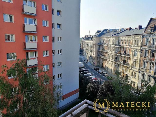 Mieszkanie 49 m² z oddzielną kuchnią na wynajem Poznań, Stare Miasto