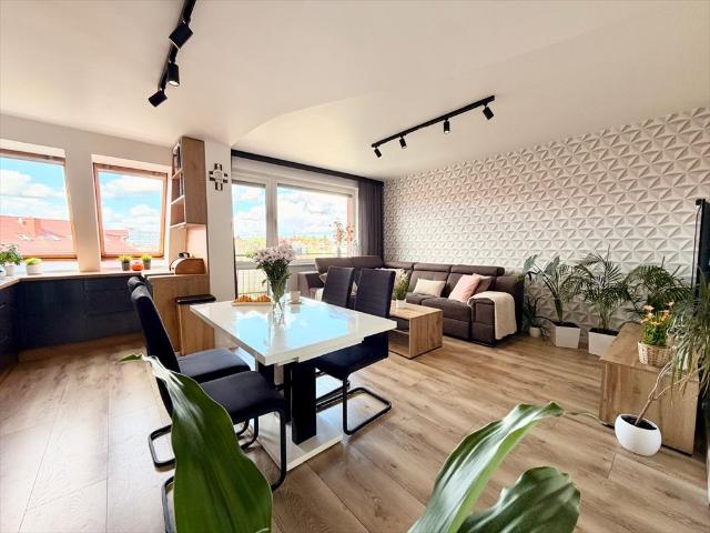 Mieszkanie 49,2 m² z poddaszem, blisko parku zapraszam