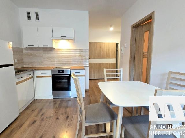 Mieszkanie 40,20 m² z kuchnią w zabudowie na wynajem ul. Mickiewicza, Strzelin